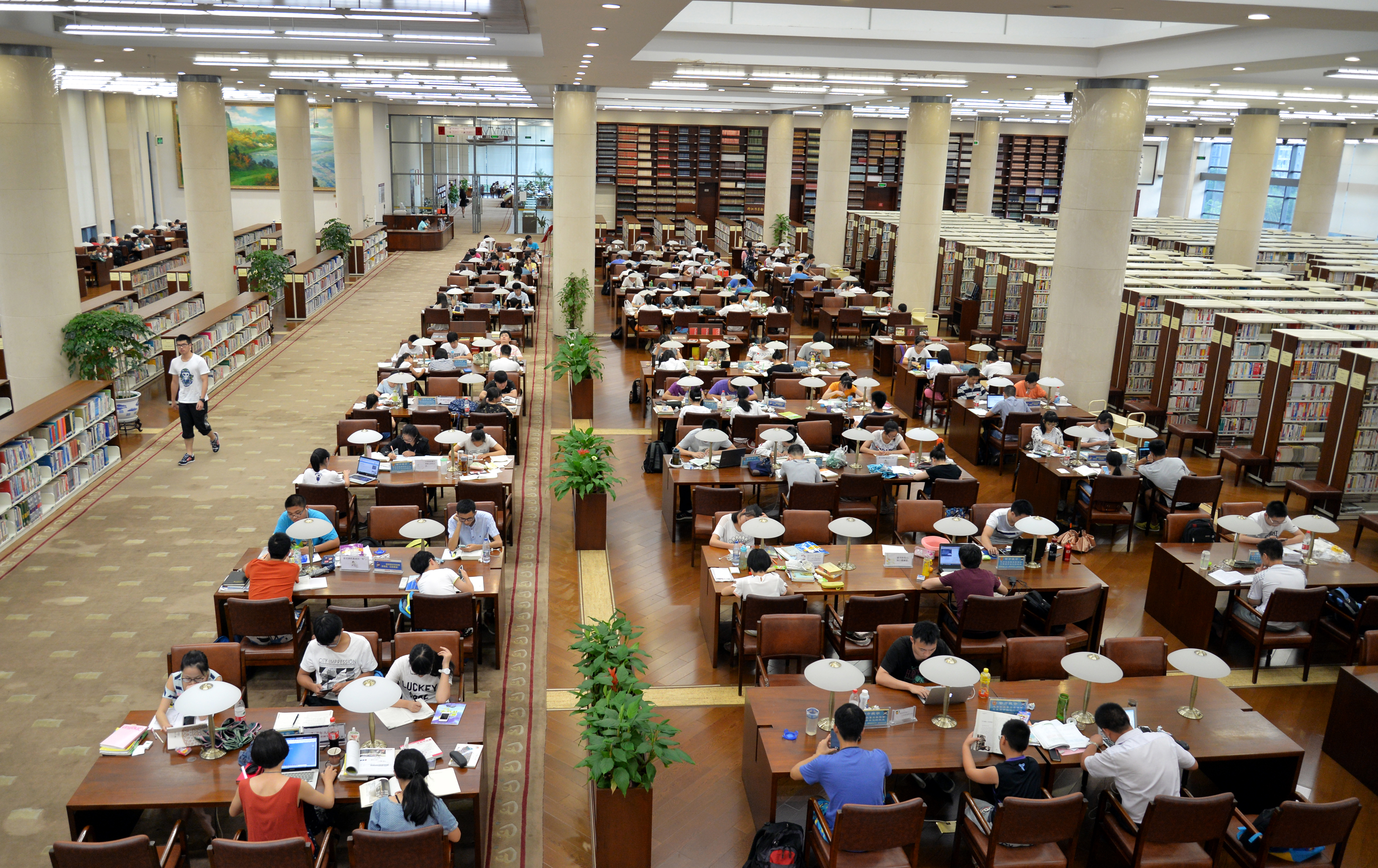 杭州圖書館閱讀大廳.jpg