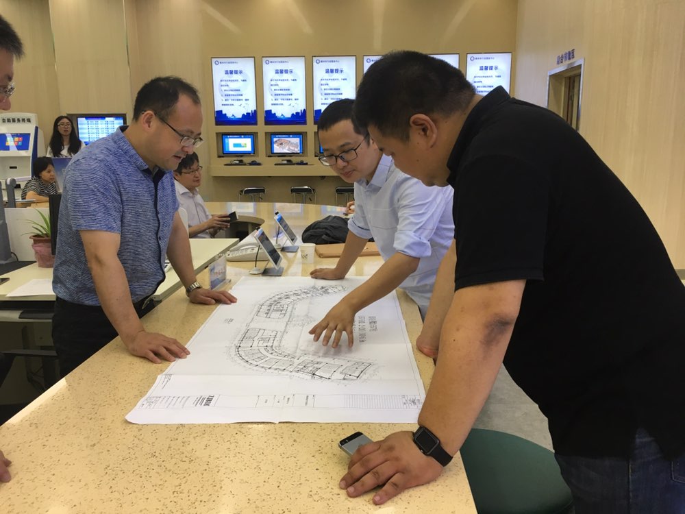 黨員全程陪辦活動.JPG
