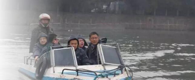 吳2.jpg