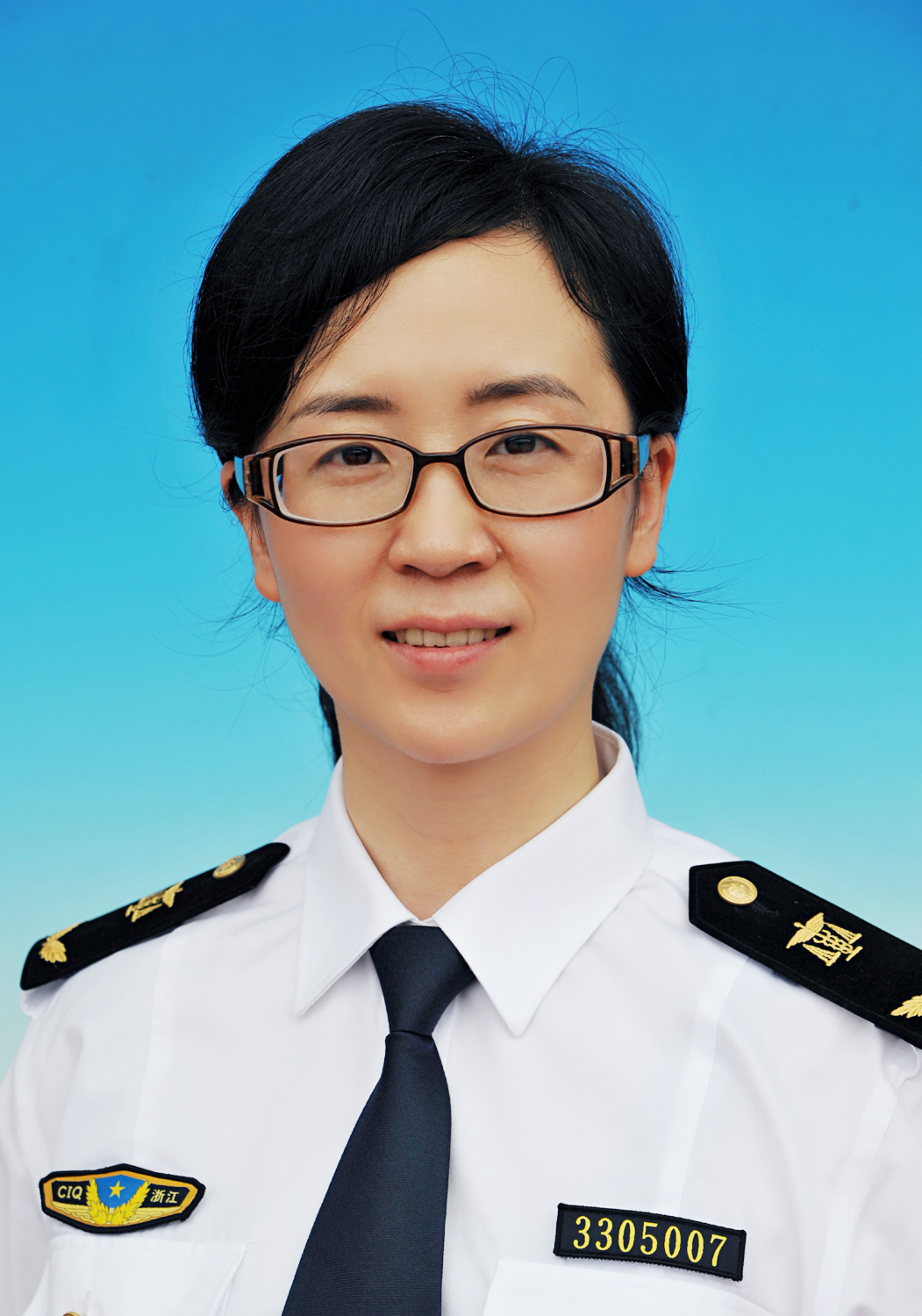 王媚工作證件照.jpg