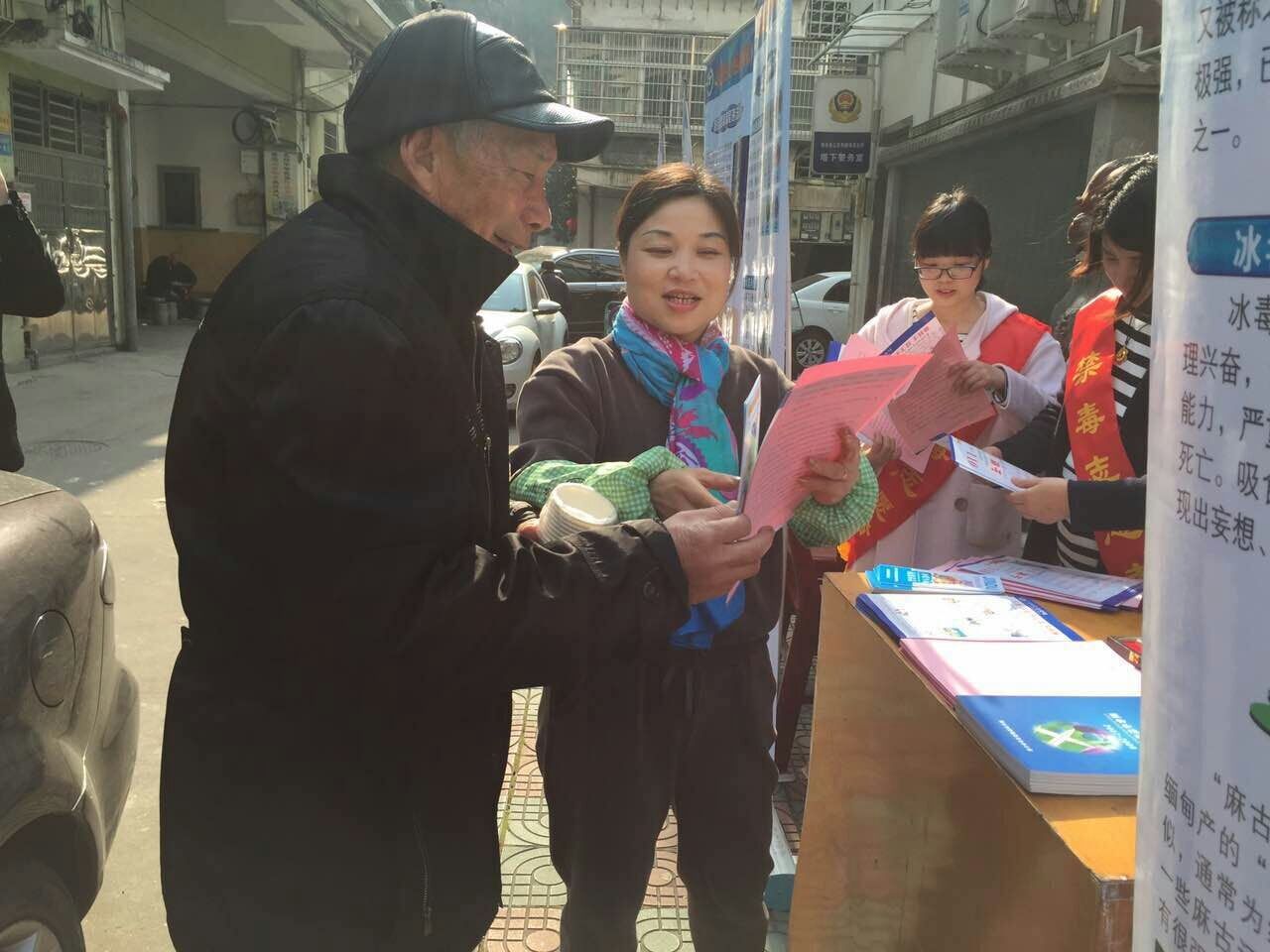 QQ圖片20160616140851.jpg