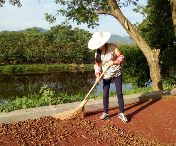 生態(tài)走廊 垃圾清理2.jpg