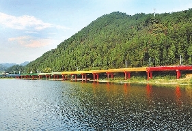 前山大橋.jpg
