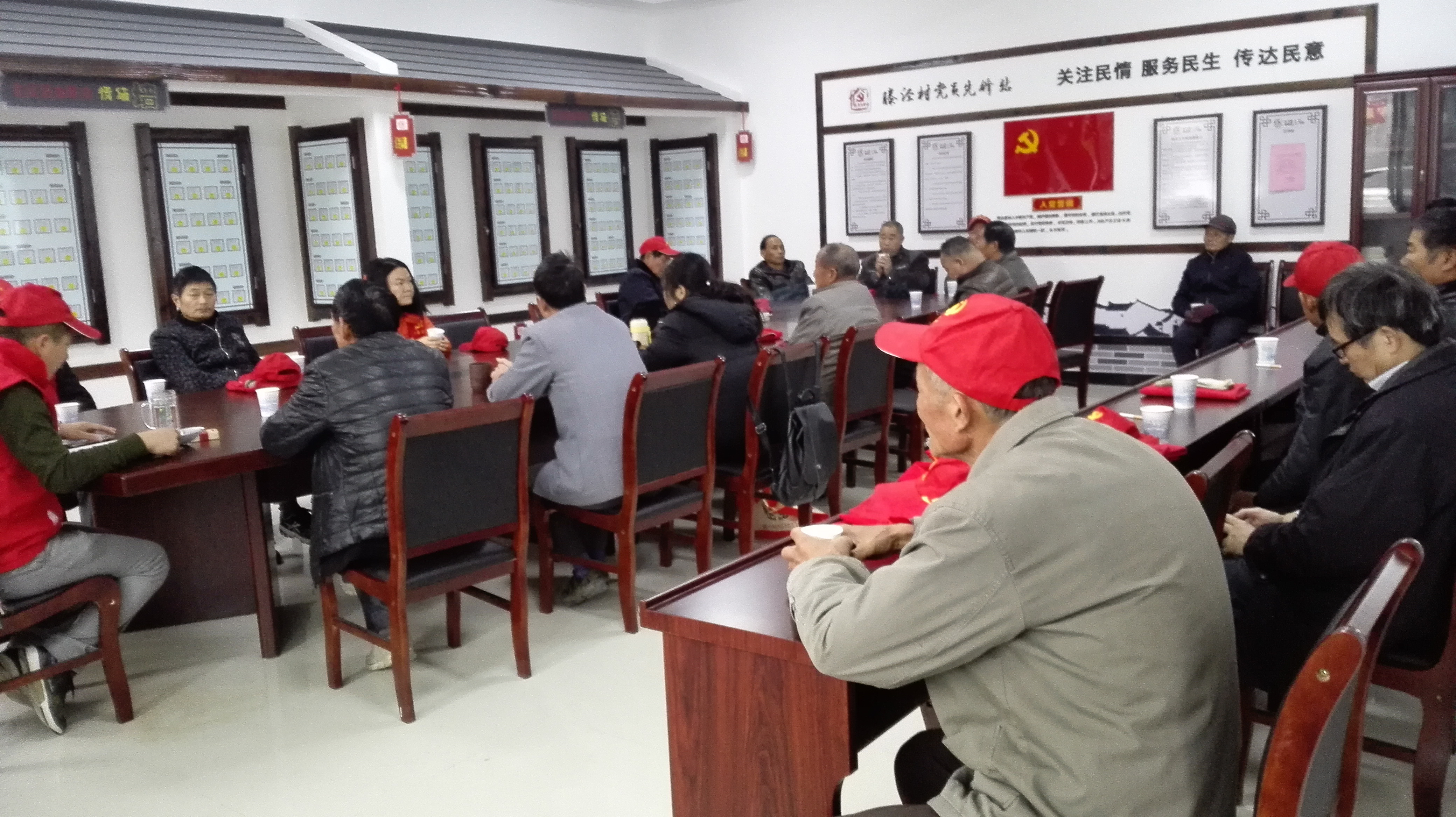 通元鎮(zhèn)滕涇村黨員先鋒站。.jpg